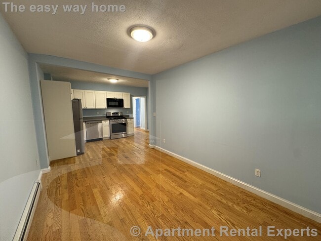 Photo - 68 Beacon St