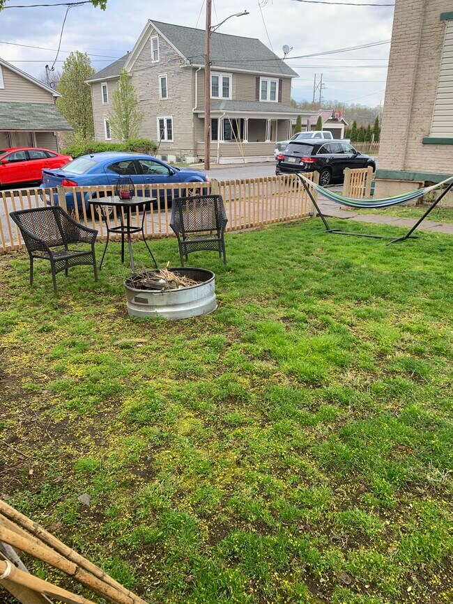 Photo - 363 Groves Ct Unidad 1