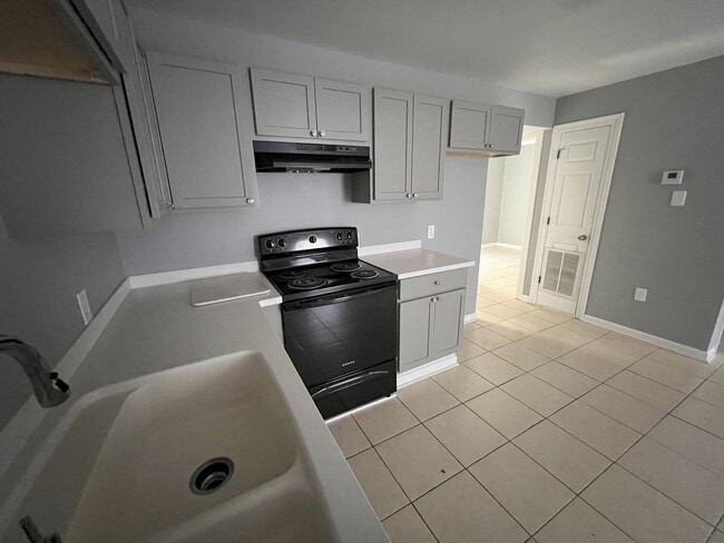 Photo - 5143 Baker Blvd Unit B