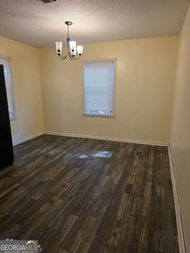 Photo - 419 Chamlee Dr