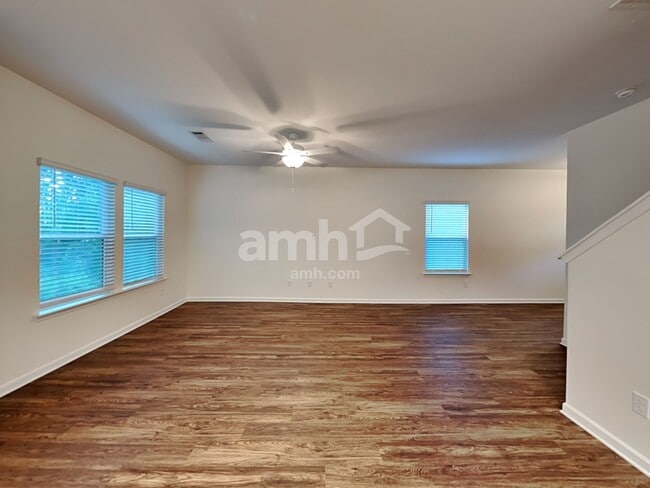 Photo - 73 Shelby Ct