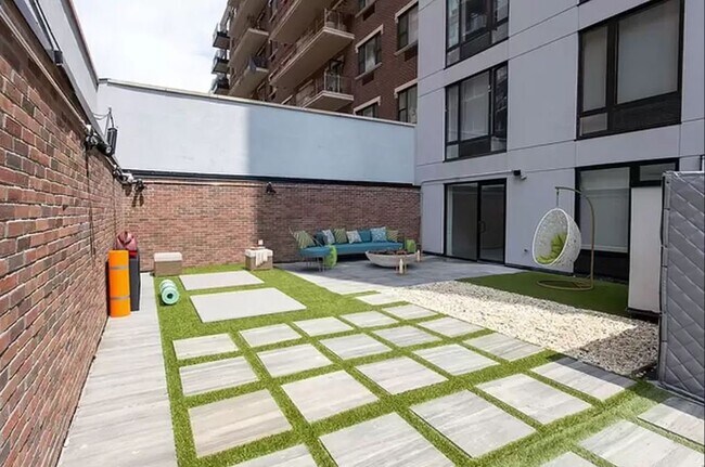 Photo - 41-22 24th Street Unidad 6H