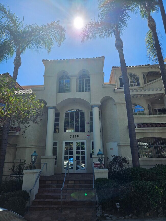 Photo - 7218 Hillside Ave Unit 307