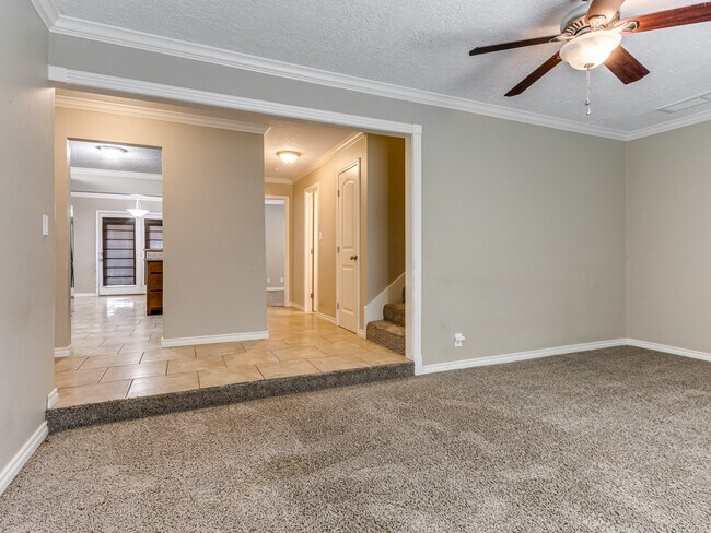 Photo - 1515 Charles St