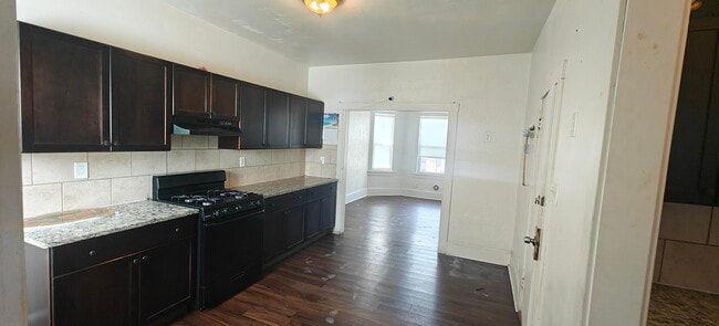 Photo - 241 Walnut St Apartamentos Unidad 2