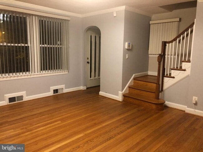 Photo - 12 Walnut St NW
