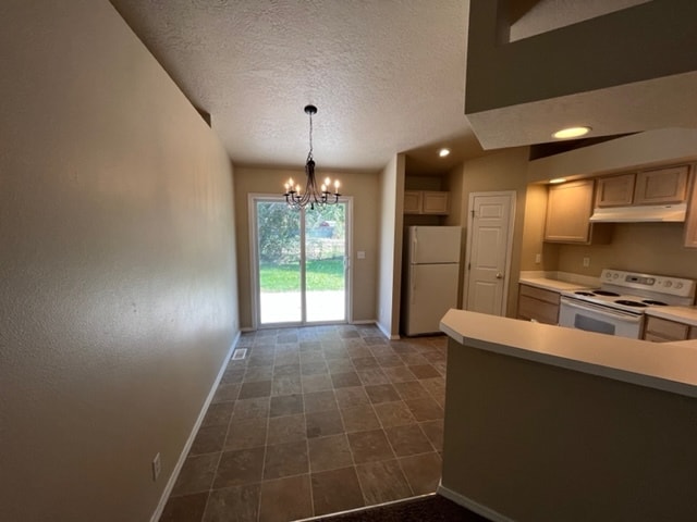 Photo - 154 N Sagehen St