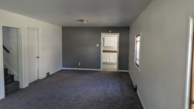 Photo - 2262 S Hamilton St