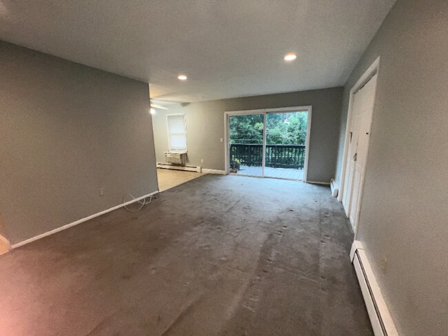 Photo - 37 Balance Rock Rd Unit 14