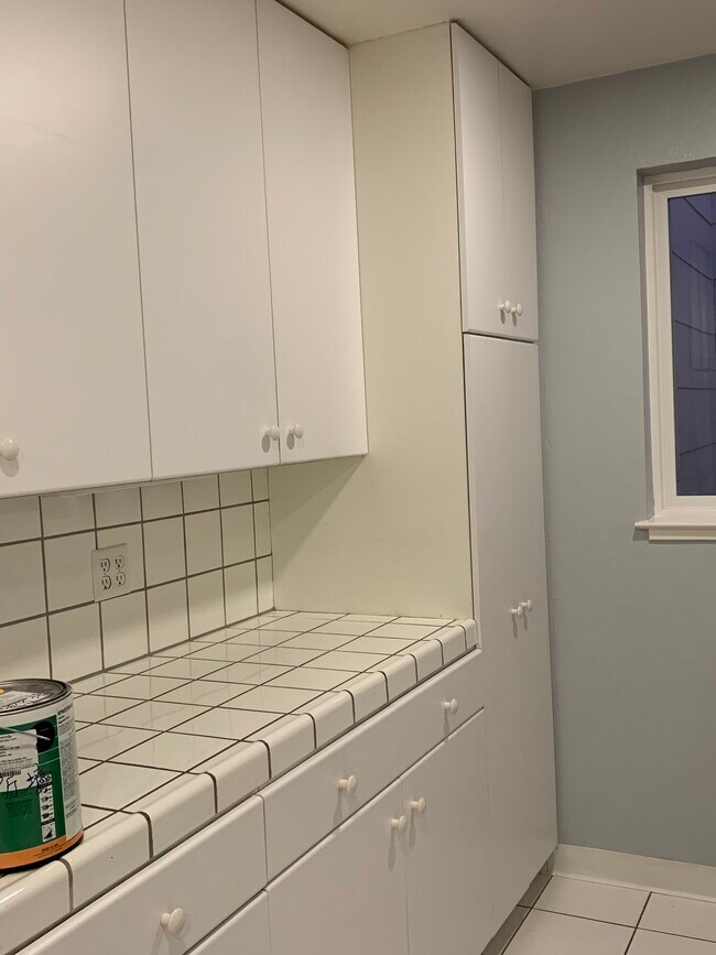 Photo - 120 Burrows St