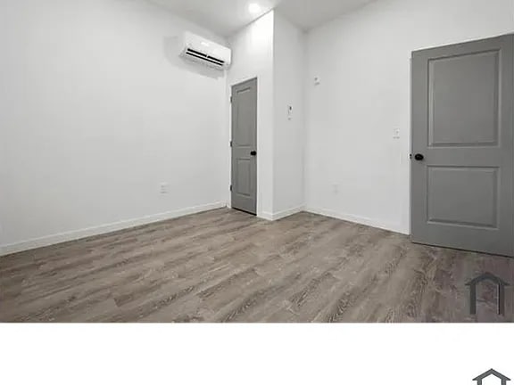 Photo - 1237 N 60th St Unit 10