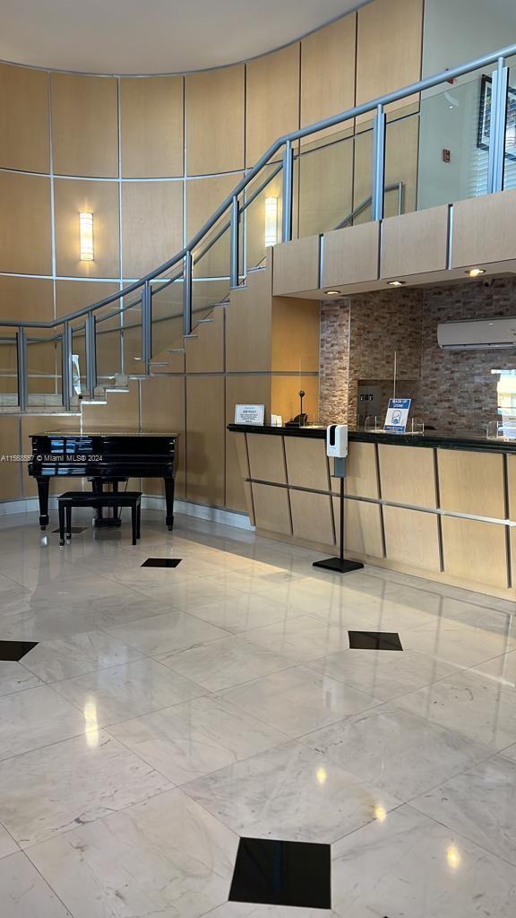 Photo - 6770 Indian Creek Dr Unit 5C