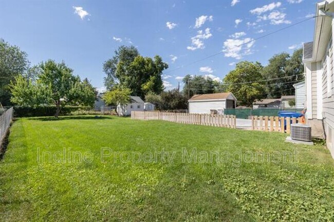 Photo - 758 Loveland Ave Unit #B