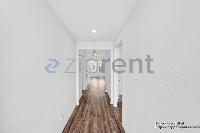 Photo - 3016 Riddler Wy