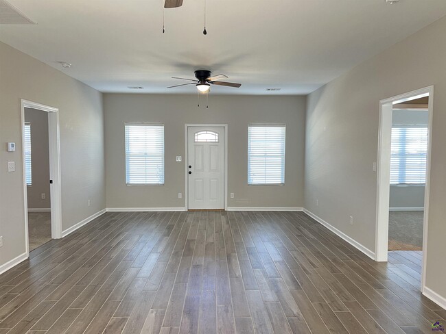 Photo - 99 Azalea Ave