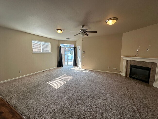 Photo - 7613 Columbia Way NE