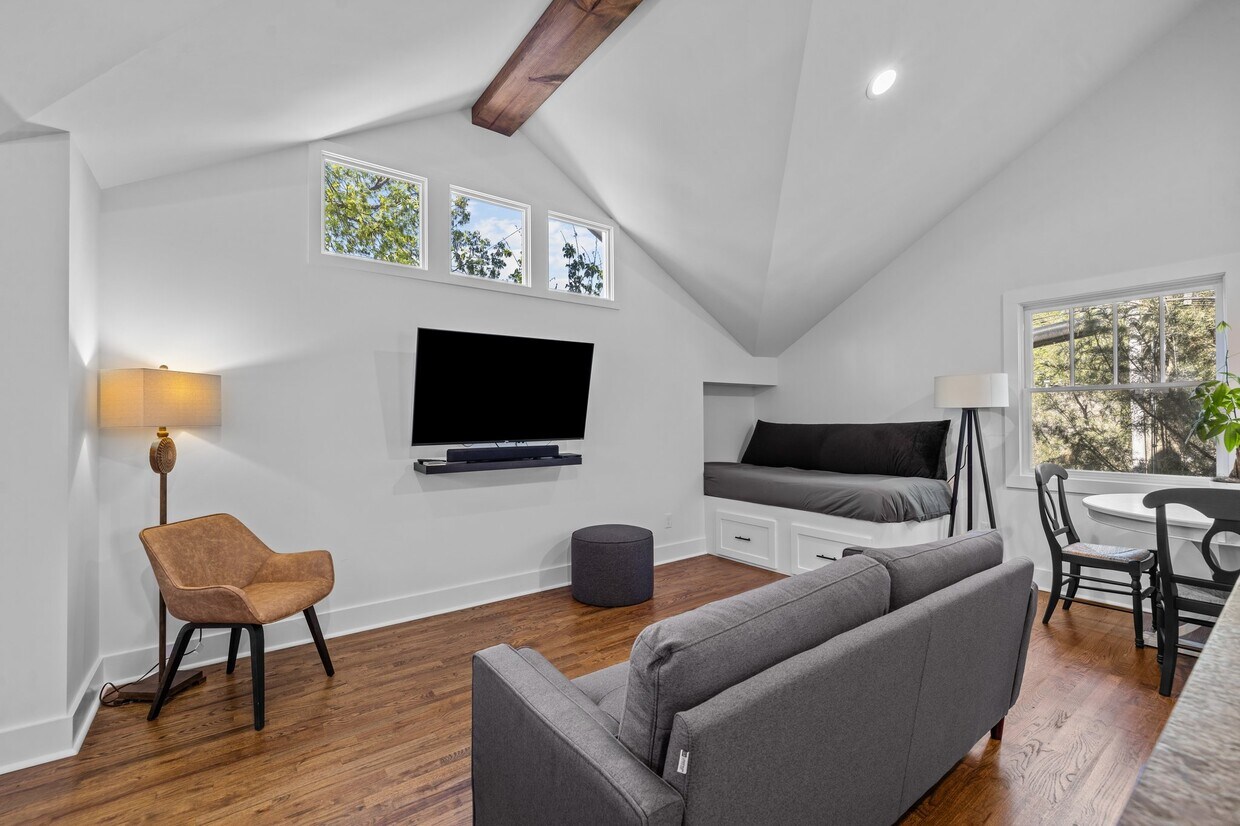 Photo - 724 Walnut Ave (Charlotte, NC)