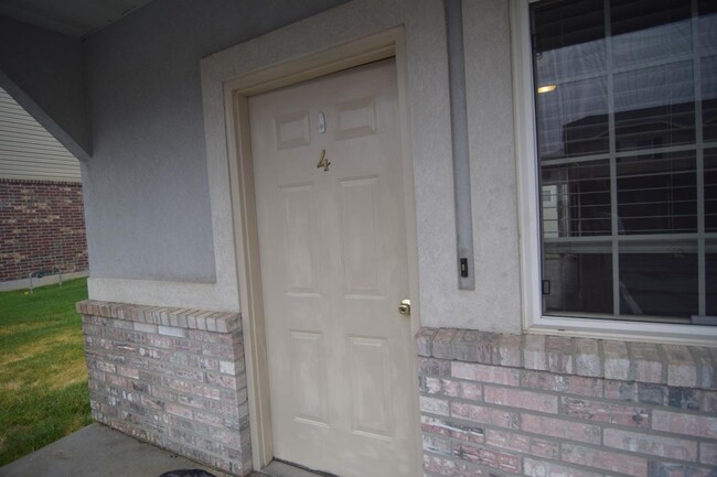 Photo - 1391 N 240 W Townhome