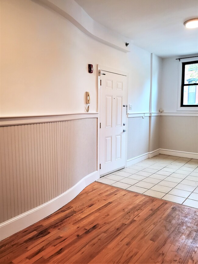 Building Photo - 515 Manila Ave Unit 1A Rental