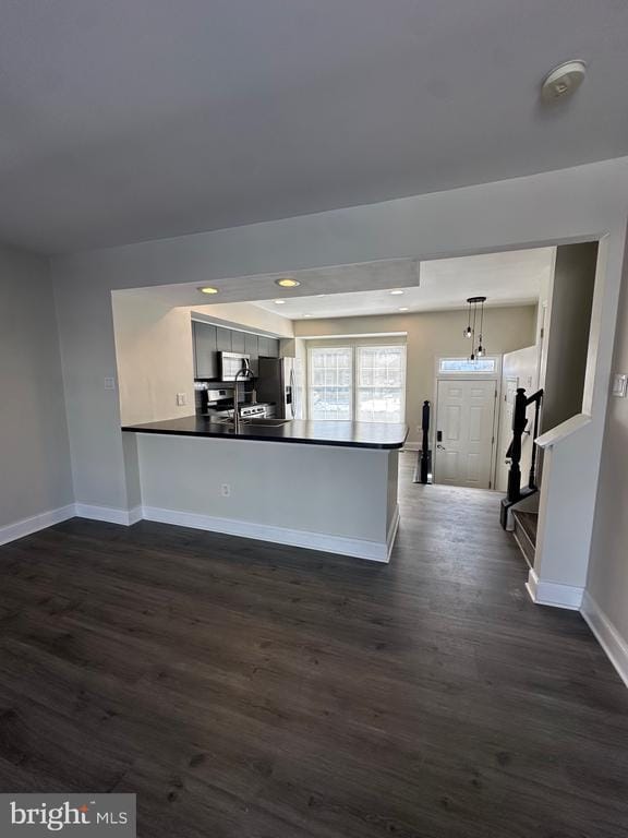 Photo - 650 Corsica Ave