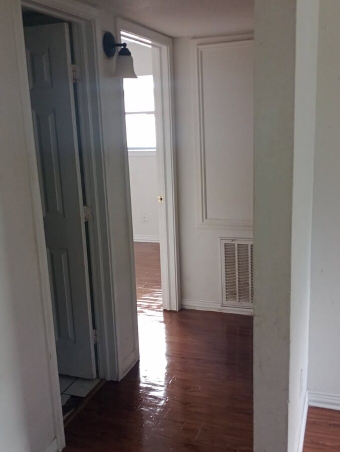 Photo - 14411 Pine St