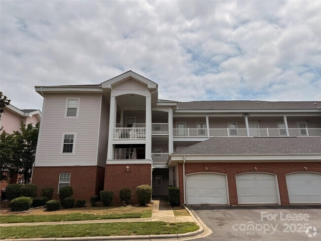 Building Photo - 9020 Meadow Vista Rd Rental