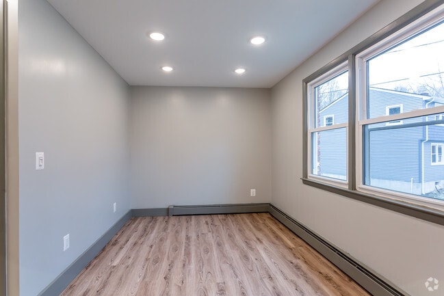 3BD/2BD 2BA Remodel Living Space