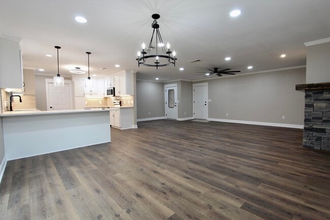 Photo - 4052 Randi Rd