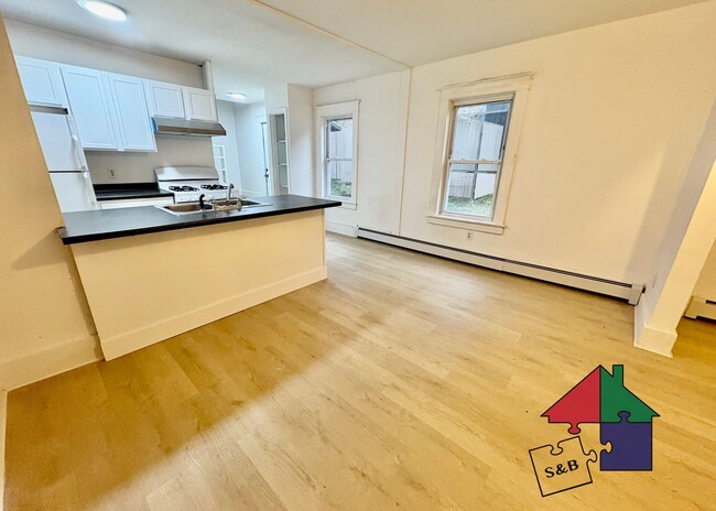 Photo - 101 Union St Unit 1A