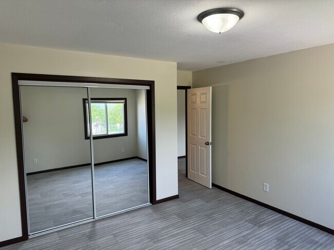 Photo - 3753 N Girard Ave Unit #6