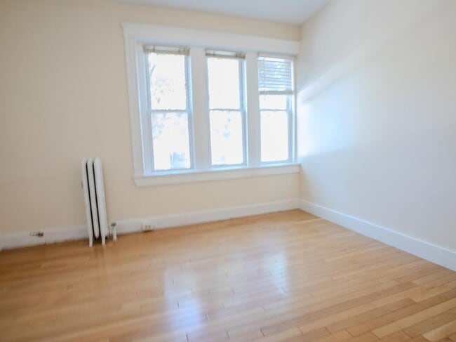 Photo - 62 Egmont St Unit 62 Egmont St. #1