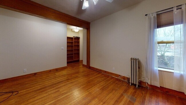 Photo - 17 Green St Unit 4