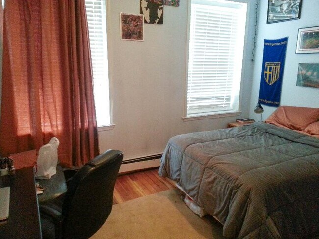 Photo - 526 Harvard St Unidad 1