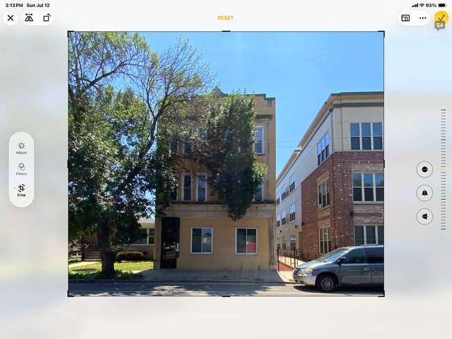 Building Photo - 5511 W Diversey Ave Unit 3