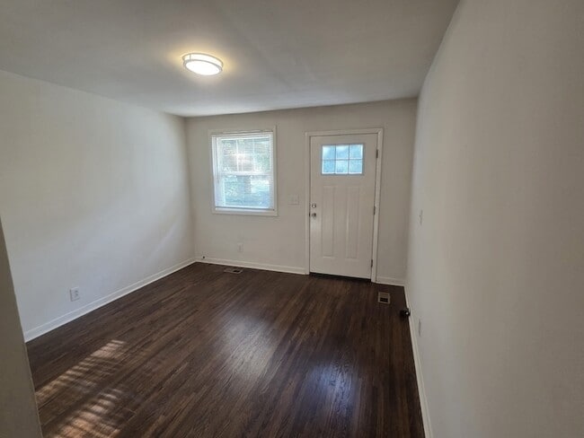 Photo - 419 Kinsey Blvd