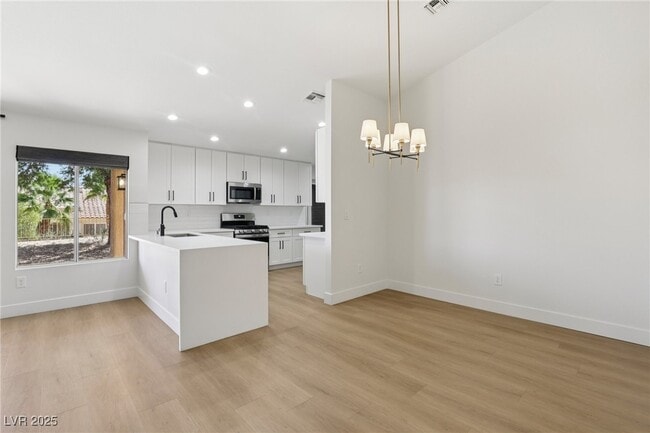 Photo - 2548 Tumble Brook Dr