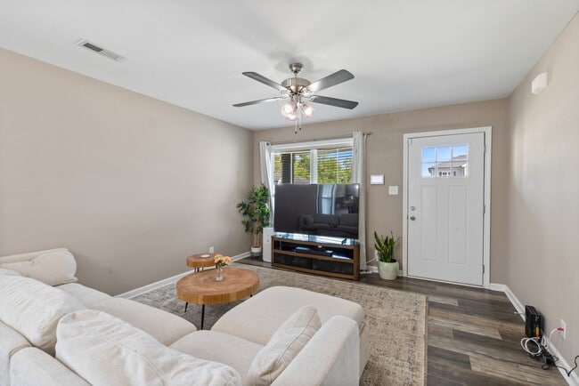 Photo - 200 Waterwheel Cir