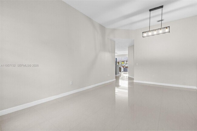 Photo - 3924 NE 15th St