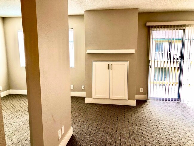 Building Photo - 397 Imperial Way Unit 345 Rental