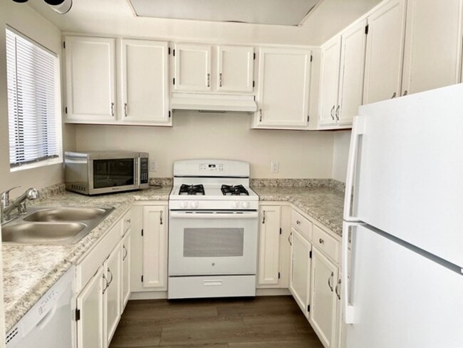 Photo - Upgraded 2 Bedroom, 2 Bathroom Cedar Creek Condo by Cal Poly