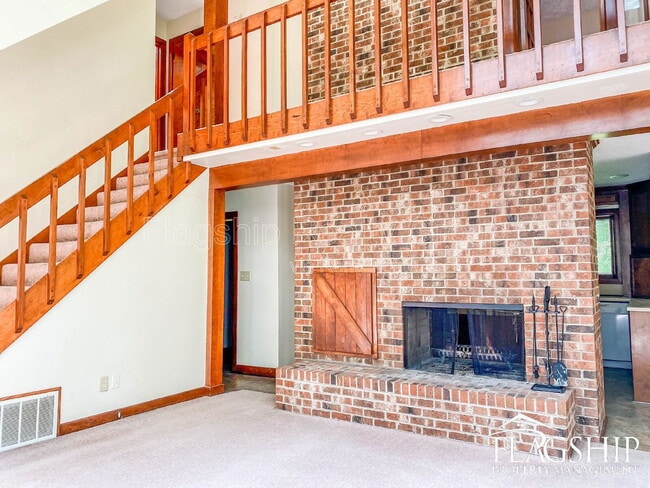 Photo - 1228 Forest Acres Dr