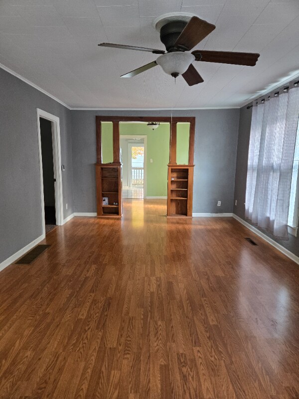 Photo - 252 S Oak St