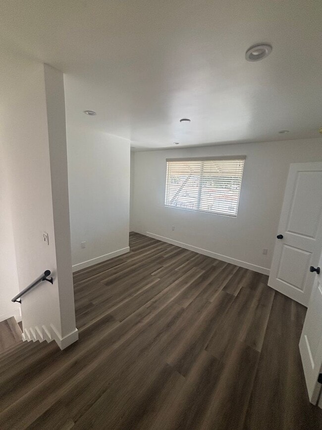 6909 Otis Ave Unit 6909-A