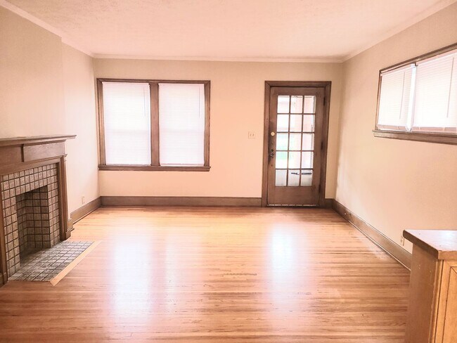 Photo - 28-30 W Weber Unit 30 W Weber