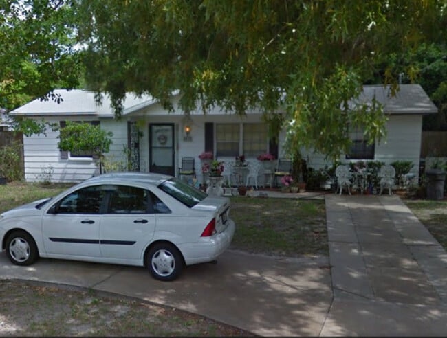 Building Photo - 4415 Beacon Square Drive Rental