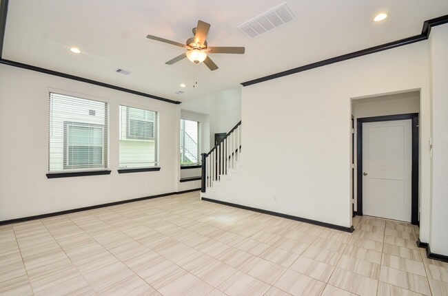 Building Photo - 1555 Rustling Creek Dr Rental