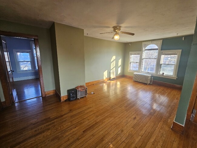 Photo - 7424 Franklin Ave Unidad 3