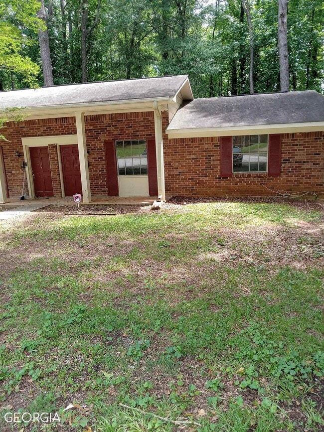 Building Photo - 113 Burkshire Ct Rental