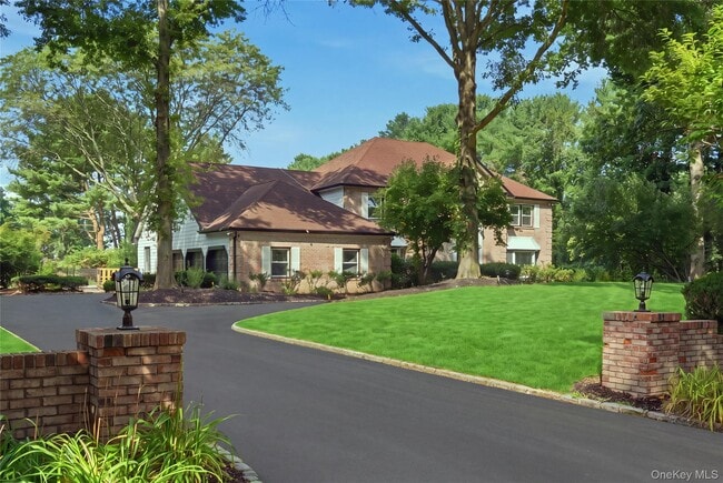 Photo - 3 Farmwoods Ln