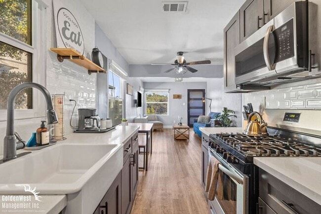 Photo - Modern 2Bdm 1Ba Upstairs Unit in North Park!